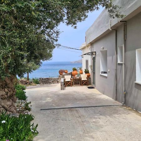 Colimbos Accommodation, 2 Min From The Beach Sfinárion Extérieur photo
